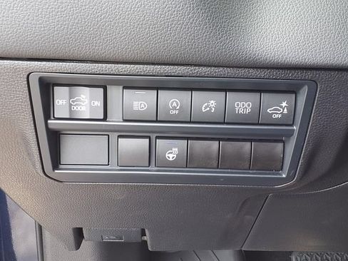 Used 2024 Toyota Tundra Limited AWD/4WD image 41