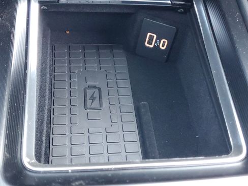 New 2026 Lincoln Corsair Premiere image 23