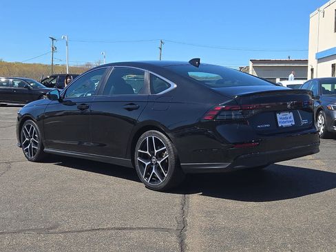 Used 2025 Honda Accord Sport image 7