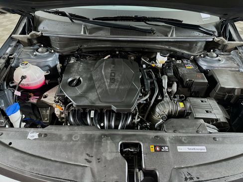 Used 2025 Kia Sportage LX image 31