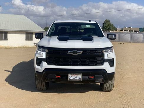 New 2026 Chevrolet Silverado 1500 LT Trail Boss w/ Dark Appearance Package AWD/4WD image 2