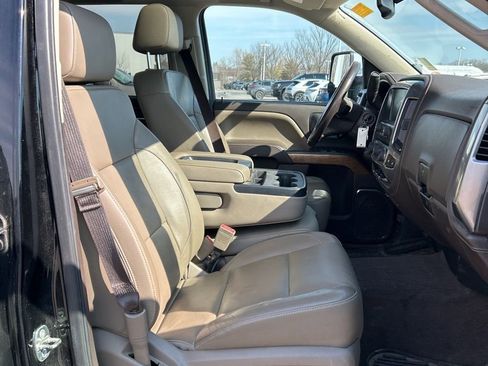 Used 2017 Chevrolet Silverado 1500 LTZ w/ Max Trailering Package image 6