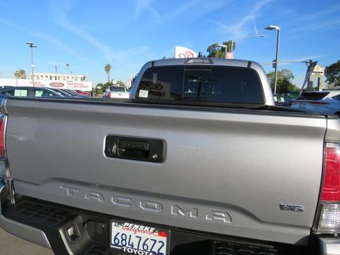 Certified 2020 Toyota Tacoma TRD Off-Road w/ TRD Premium Off Road Package image 13