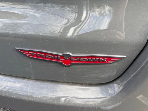 Used 2022 Jeep Compass Trailhawk w/ Trailhawk Elite Group AWD/4WD image 8