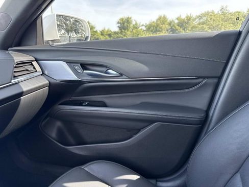 Certified 2022 Cadillac CT4 Premium Luxury AWD/4WD image 21