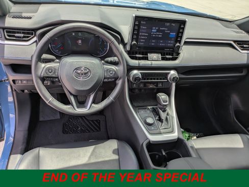 Used 2022 Toyota RAV4 XSE image 16