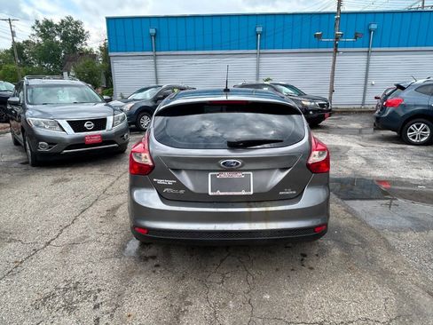 Used 2014 Ford Focus SE FWD image 20