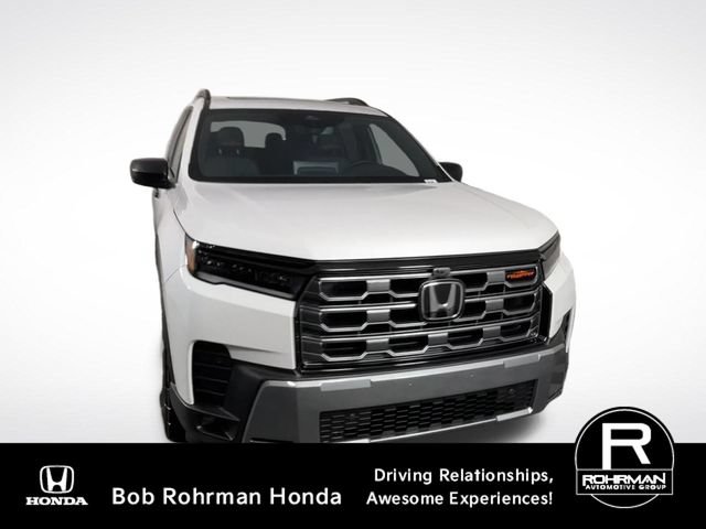New 2026 Honda Pilot TrailSport image 3