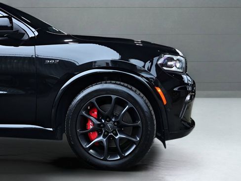 Used 2023 Dodge Durango SRT image 10