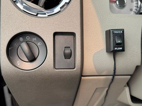 Used 2008 Ford F250 XLT AWD/4WD image 17
