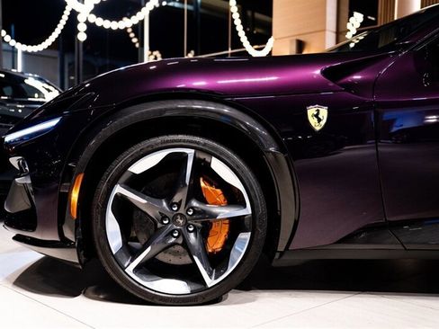 Used 2024 Ferrari Purosangue AWD/4WD image 7
