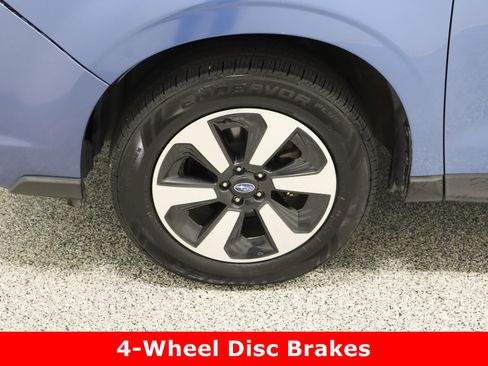 Used 2018 Subaru Forester 2.5i Premium image 11