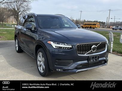 Used 2021 Volvo XC90 T6 Momentum w/ Advanced Package