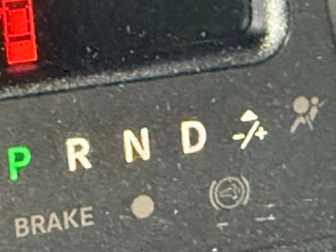 Used 2017 RAM 5500 Tradesman w/ Chrome Appearance Group image 17