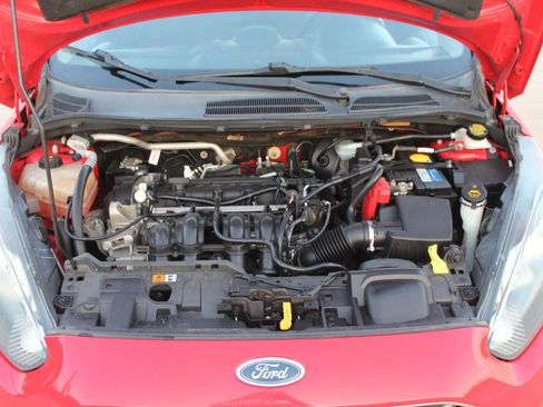 Used 2014 Ford Fiesta SE w/ SE Fuel Economy Package image 7