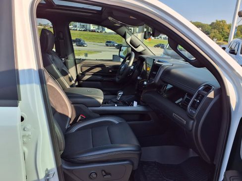 Used 2025 RAM 1500 Rebel w/ Advanced Safety Group II AWD/4WD image 31