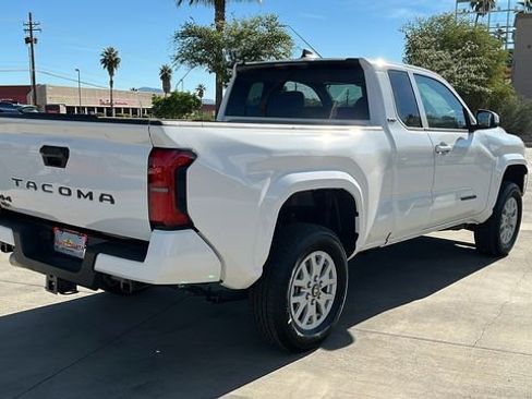 New 2026 Toyota Tacoma SR5 AWD/4WD image 20