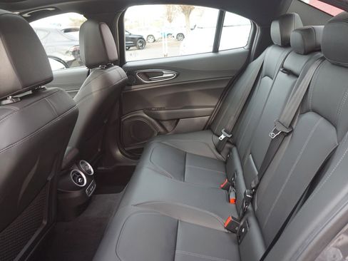 New 2024 Alfa Romeo Giulia Sprint image 25