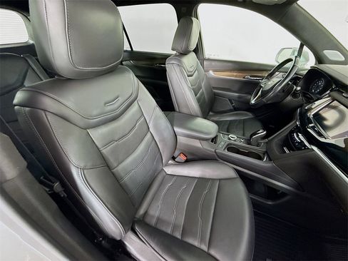 Used 2020 Cadillac XT6 Premium Luxury w/ Platinum Package image 29