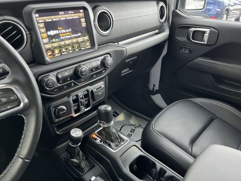 Used 2023 Jeep Wrangler Unlimited Sahara w/ Cold Weather Group image 26