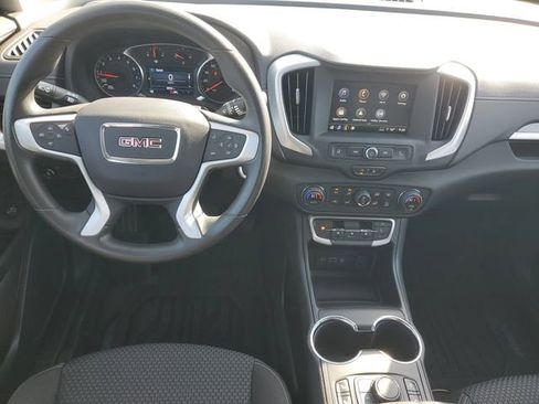 Certified 2023 GMC Terrain SLE w/ Driver Convenience Package AWD/4WD image 13