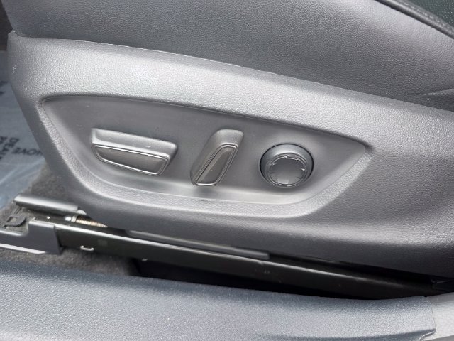 Used 2022 Toyota Avalon Limited w/ Advanced Safety Package FWD image 24