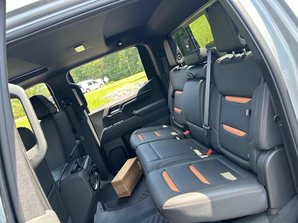 New 2026 GMC Sierra 1500 AT4 w/ Technology Package AWD/4WD image 64
