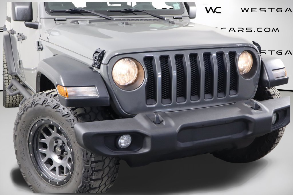 Used 2019 Jeep Wrangler Unlimited Sport w/ Technology Group AWD/4WD image 36