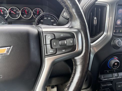 Used 2022 Chevrolet Silverado 2500 LT w/ Convenience Package image 23