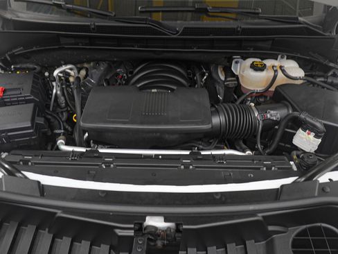 Used 2025 GMC Yukon Denali image 36