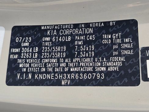 Used 2024 Kia Carnival SX Prestige FWD image 31