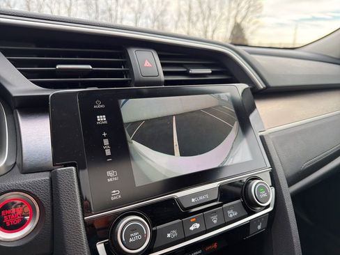 Used 2018 Honda Civic EX-L image 30