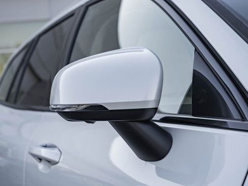 New 2026 Volvo V60 B5 Cross Country Plus w/ Protection Package Premier image 15