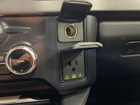 Used 2023 Ford F350 Platinum AWD/4WD image 40