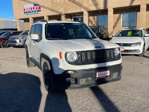 Used 2018 Jeep Renegade Altitude image 1