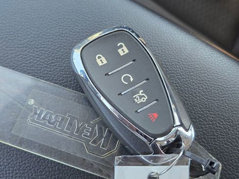 Used 2025 Chevrolet Malibu LT FWD image 29