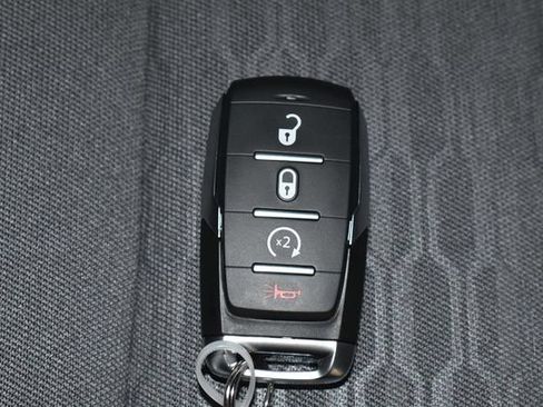 New 2026 RAM 1500 Big Horn AWD/4WD image 31