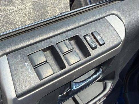 Used 2018 Toyota 4Runner Limited AWD/4WD image 21