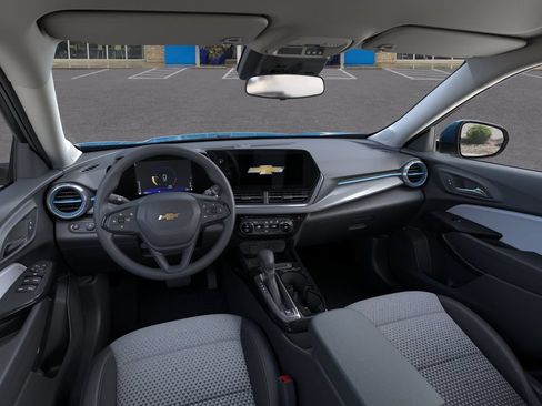 New 2026 Chevrolet Trax LT FWD image 15
