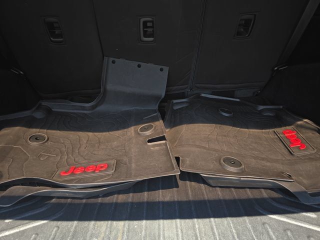 Used 2023 Jeep Wrangler Unlimited Sport AWD/4WD image 12