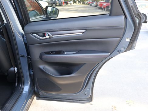 Used 2024 MAZDA CX-5 Carbon Edition image 13