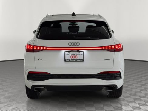 New 2026 Audi Q5 Premium AWD/4WD image 10