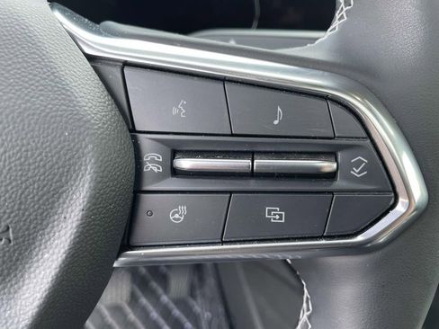 Used 2024 Chevrolet Blazer EV LT image 19