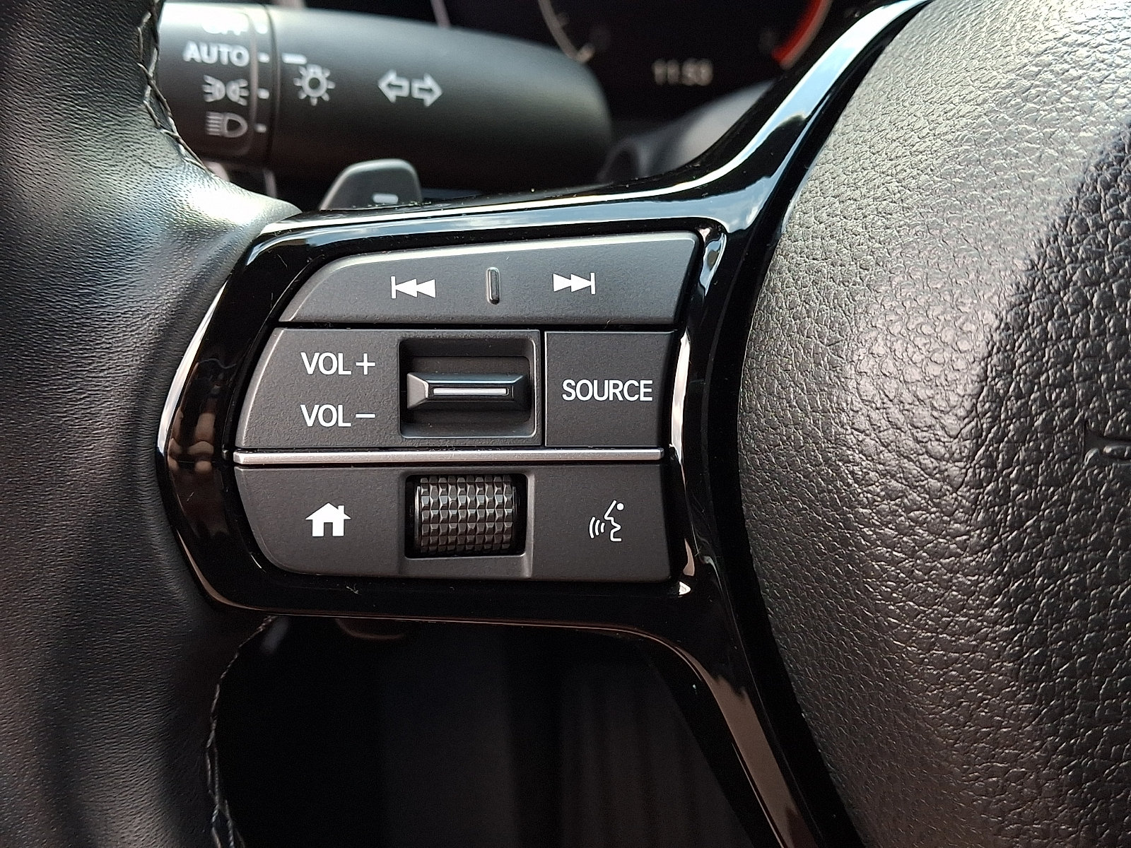 Used 2024 Honda Civic Sport image 27