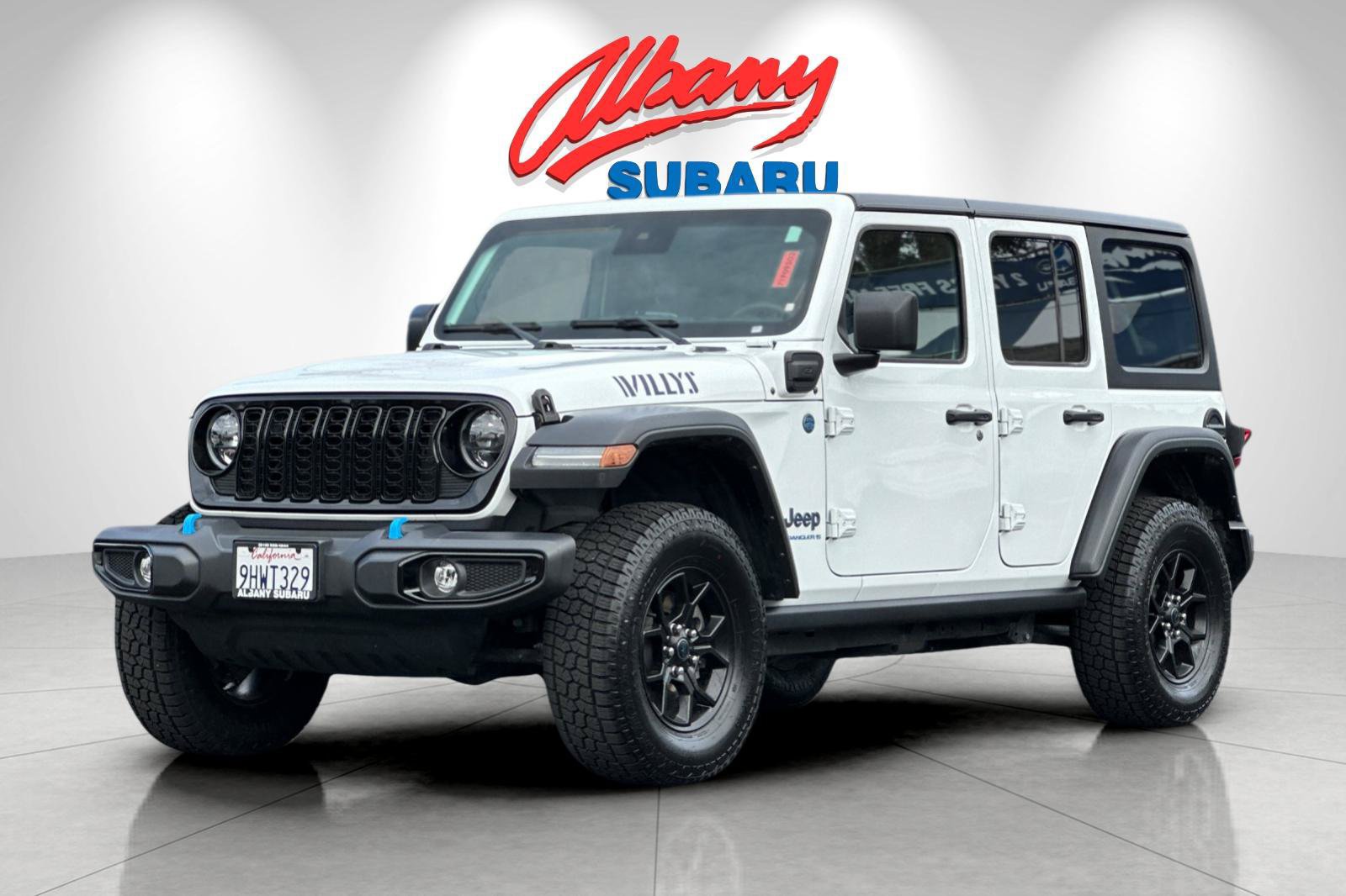 Used 2024 Jeep Wrangler Unlimited AWD/4WD image 9