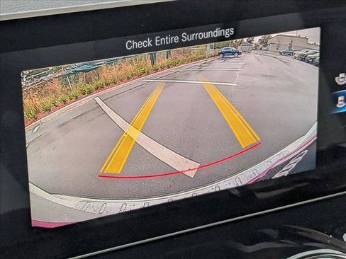 Used 2021 Mercedes-Benz GLA 250 image 12