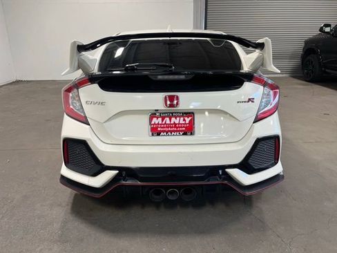 Used 2019 Honda Civic Type R image 4