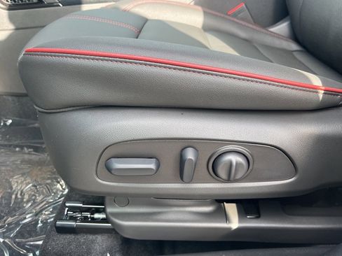 New 2026 Chevrolet TrailBlazer RS w/ Convenience Package image 13