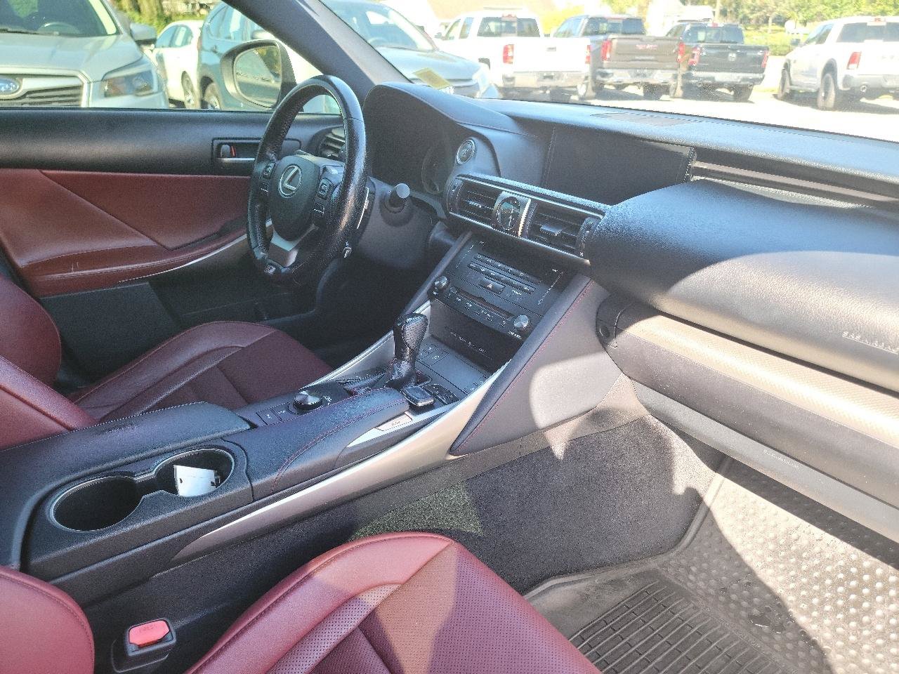 Used 2017 Lexus IS 350 F Sport w/ F Sport Package AWD/4WD image 26