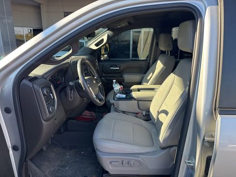 Used 2022 Chevrolet Silverado 2500 LT w/ Convenience Package image 10